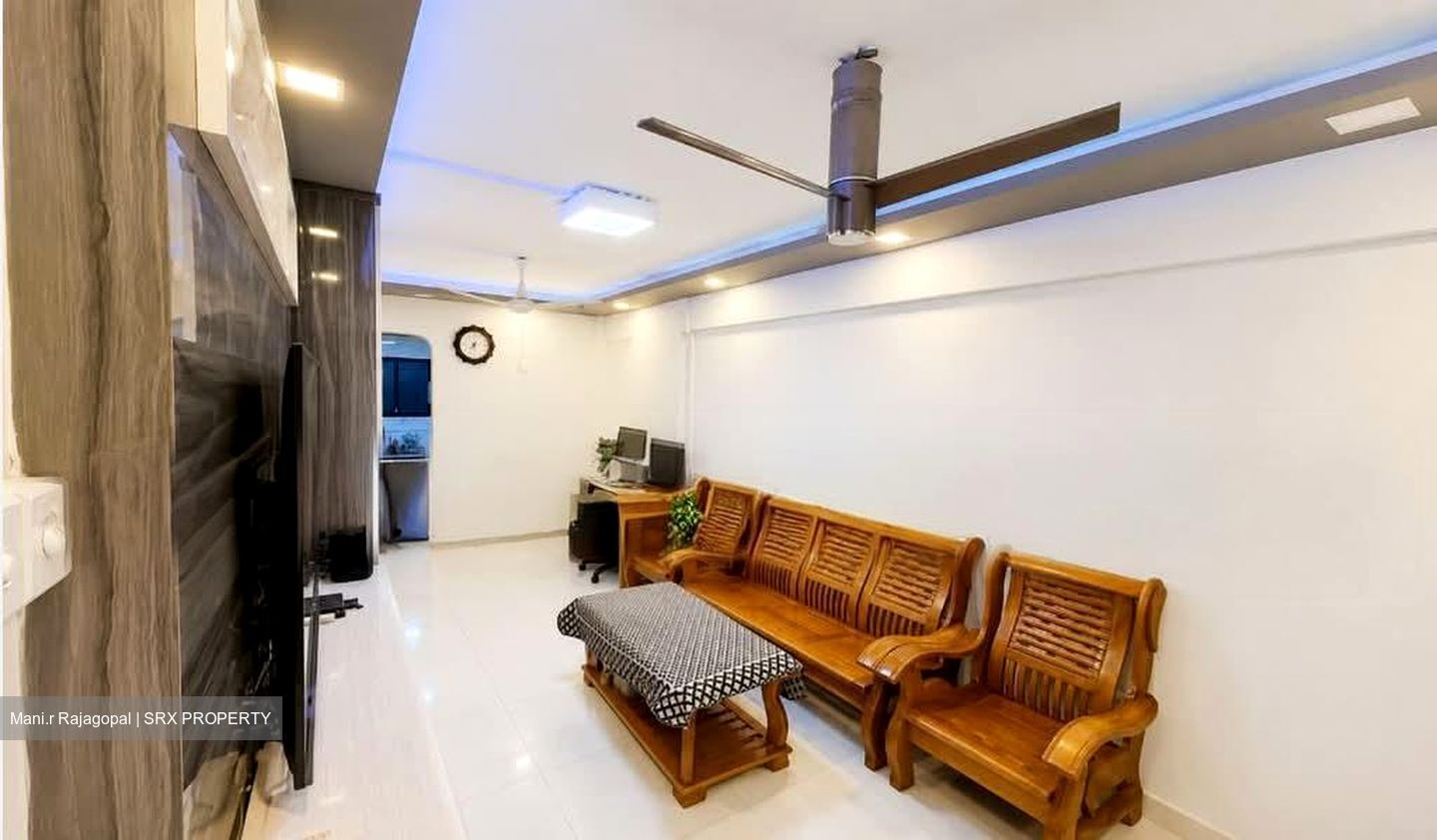 Blk 239 Gombak Gardens (Bukit Batok), HDB 3 Rooms #568103891
